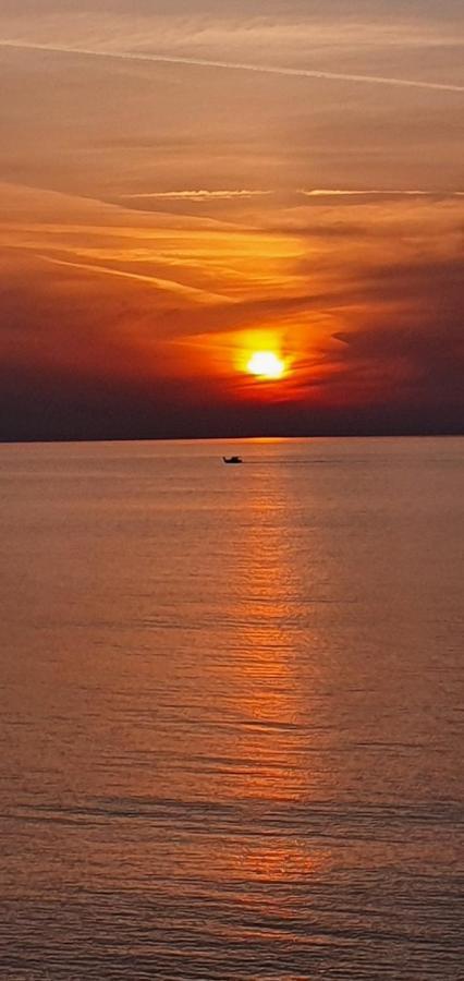 Sun Camero Apartament *